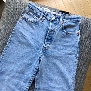 Levi’s Ribcage Straight Ankle Jean
